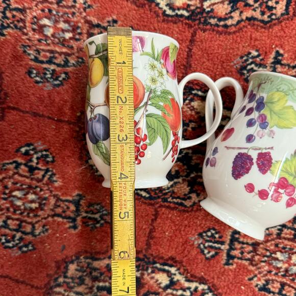Cute Pair of Similar Fruit Pattern Porcelain Coffee Mugs Dunoon & Roy Kirkham - Picture 4 of 9